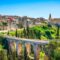 Gravina in Puglia: la città di pietra, il canyon ed il ponte-acquedotto
